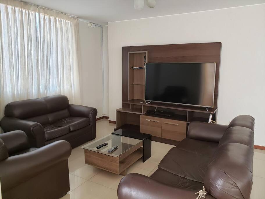 Departamento Amoblado En Ica Apartman Kültér fotó